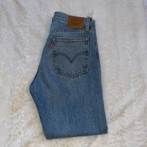 Women’s Levi’s